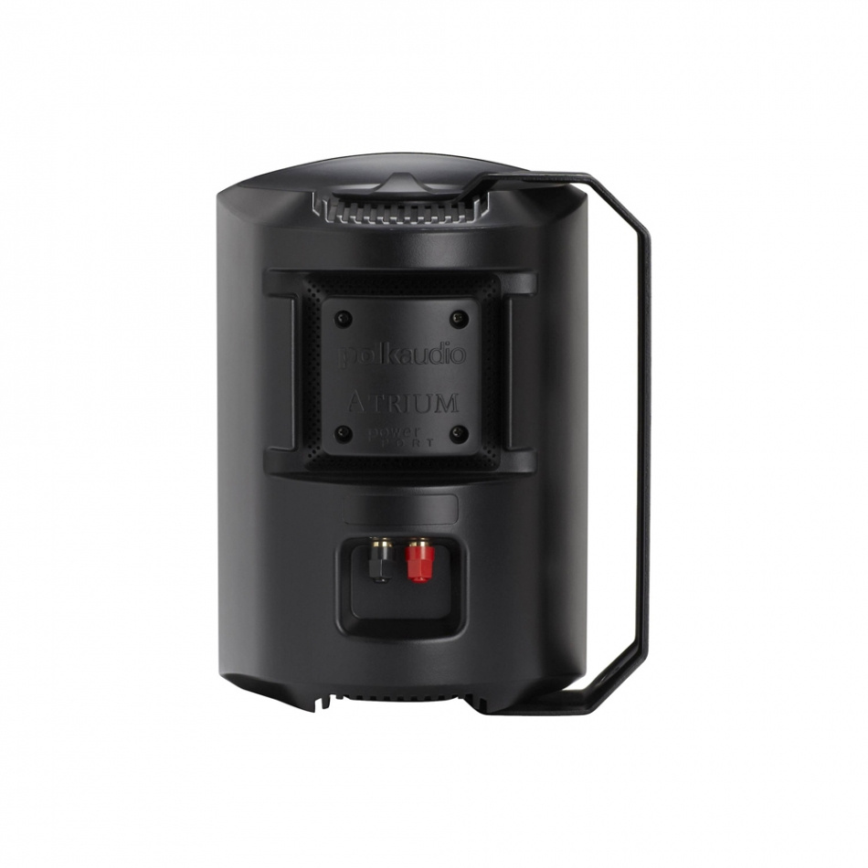 Svart utomhushögtalare med monteringsfäste och anslutningar.