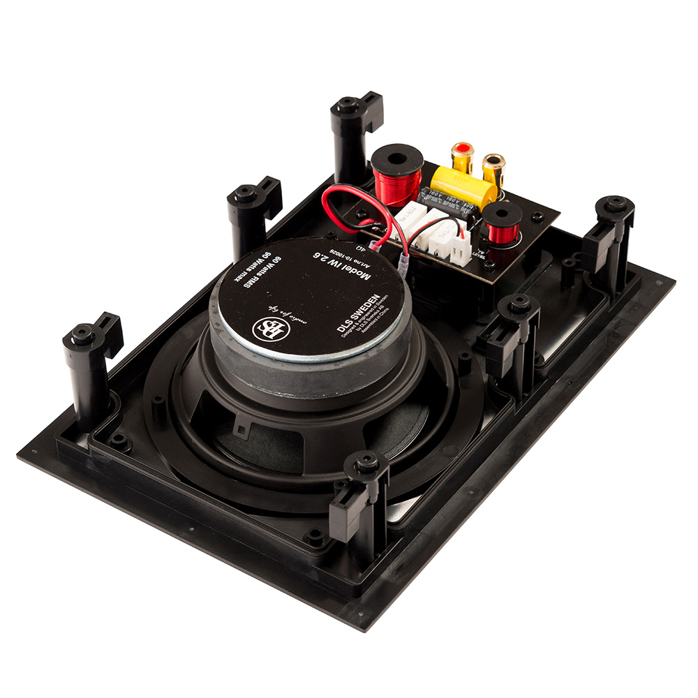 Inbyggnadshögtalare med komponenter för ljudsystem.