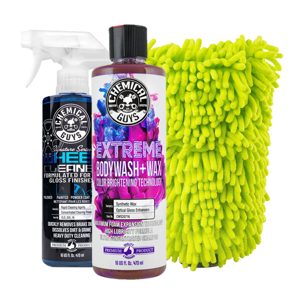 Exteriörpaket med tvätt, vax och mikrofiberduk från Chemical Guys.