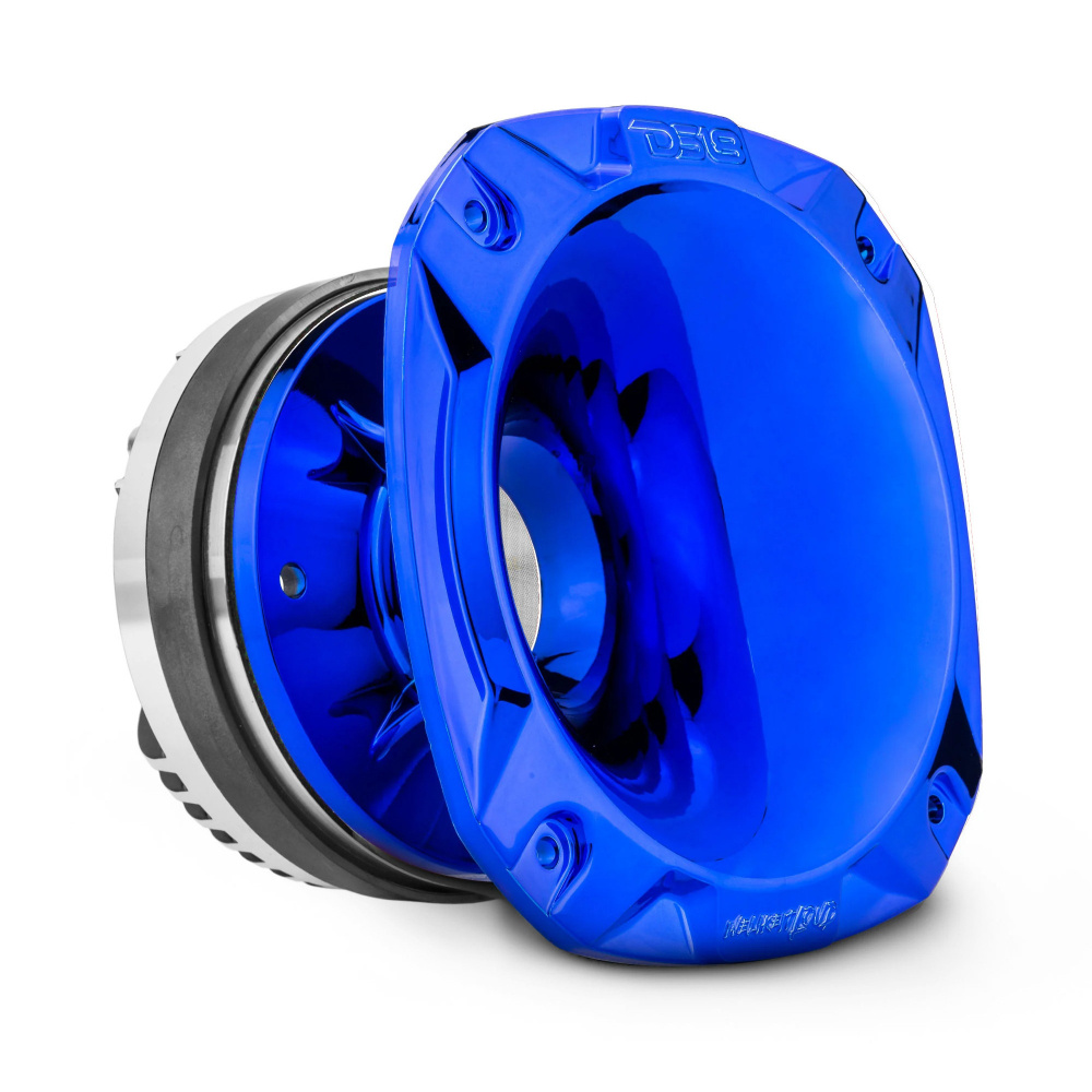 Högtalare med blått horn och slimmad design för hög ljudkvalitet.