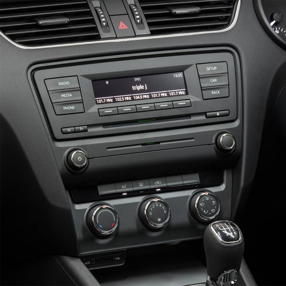 Kenwood DMX80AXS bilstereopaket till Skoda Octavia 5E 2013-2020