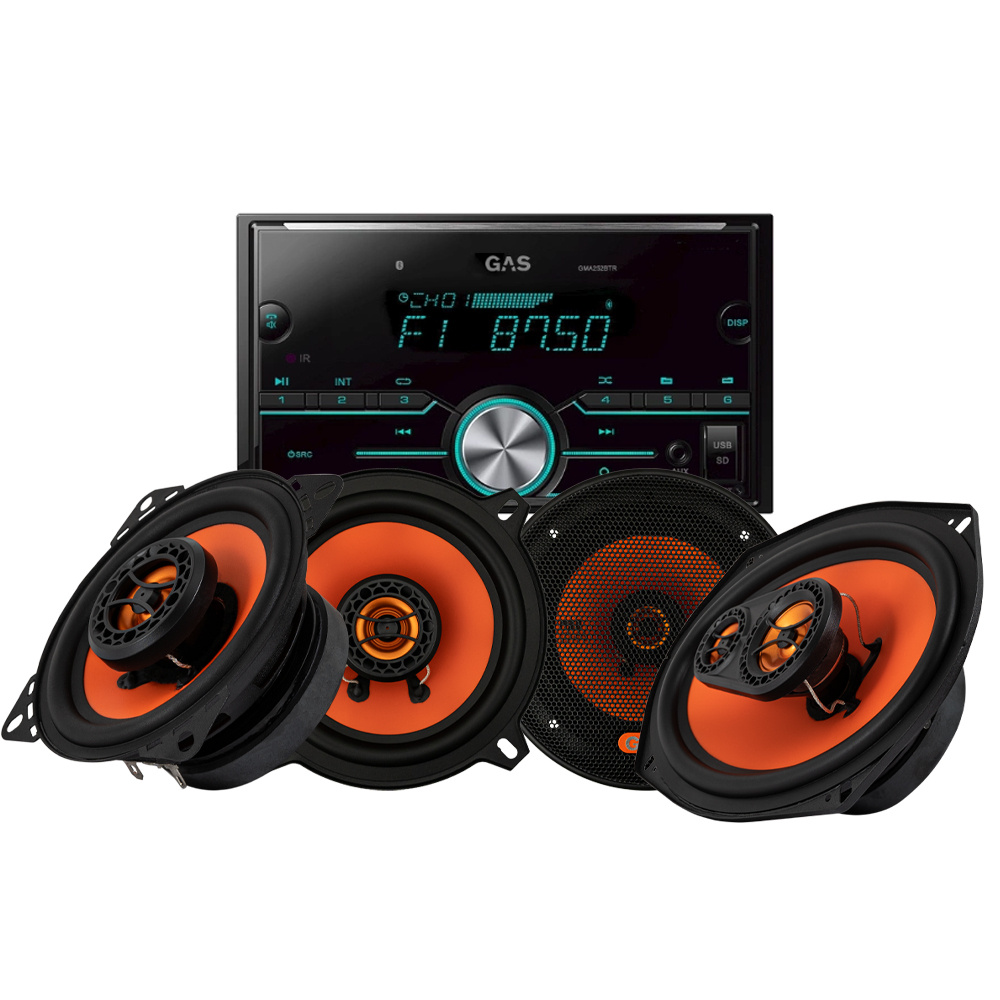 Bilstereopaket med en radiomodul och två högtalare.