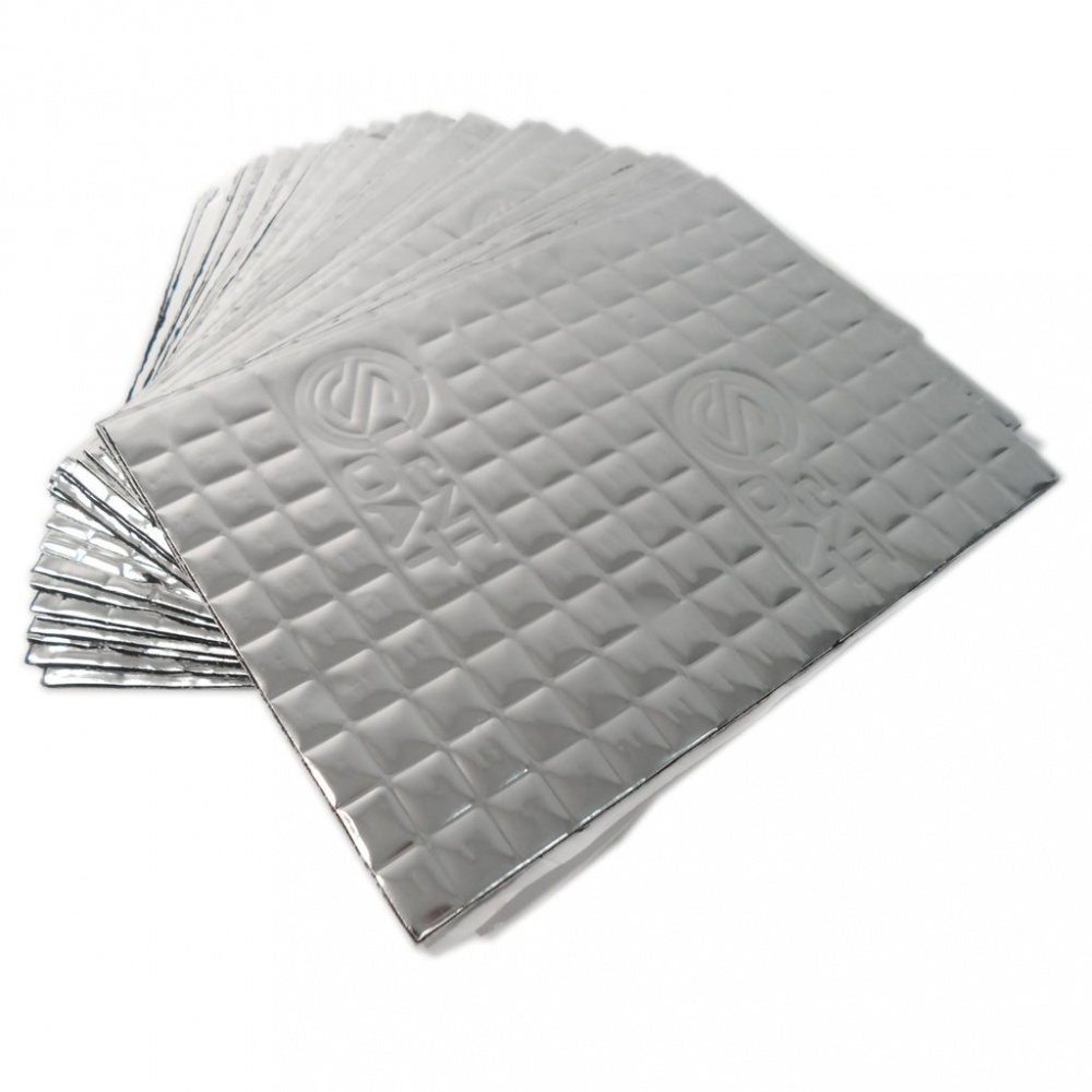 Reflekterande ljudisolerande plattor i silver. Designade för bättre akustik.