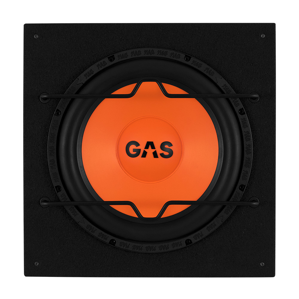 En subwoofer med orange detalj och GAS-logotyp.