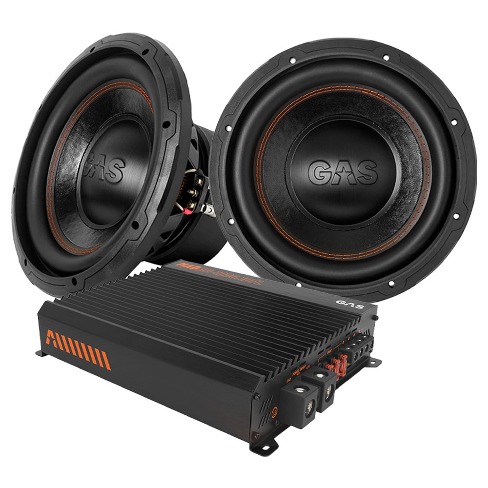 Två subwoofers och en förstärkare i ett baspaket.