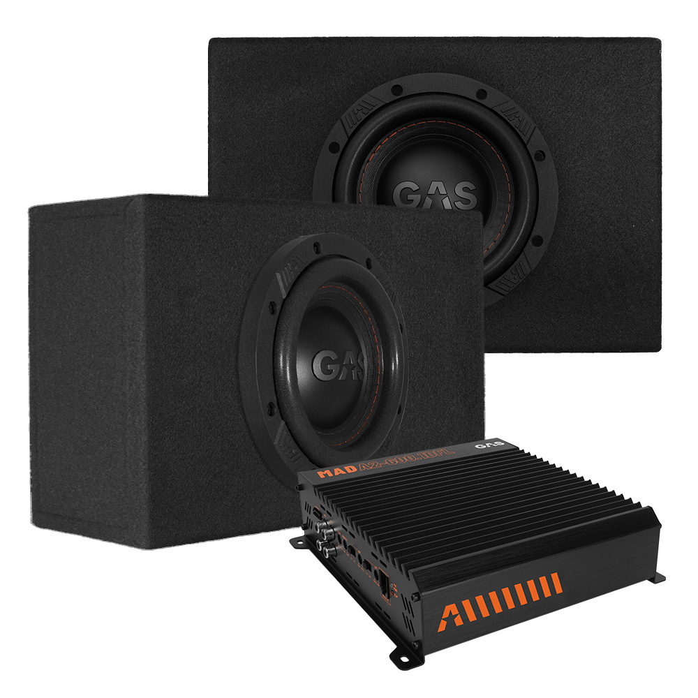 Två baslådor och en förstärkare i svart design för ljudsystem.