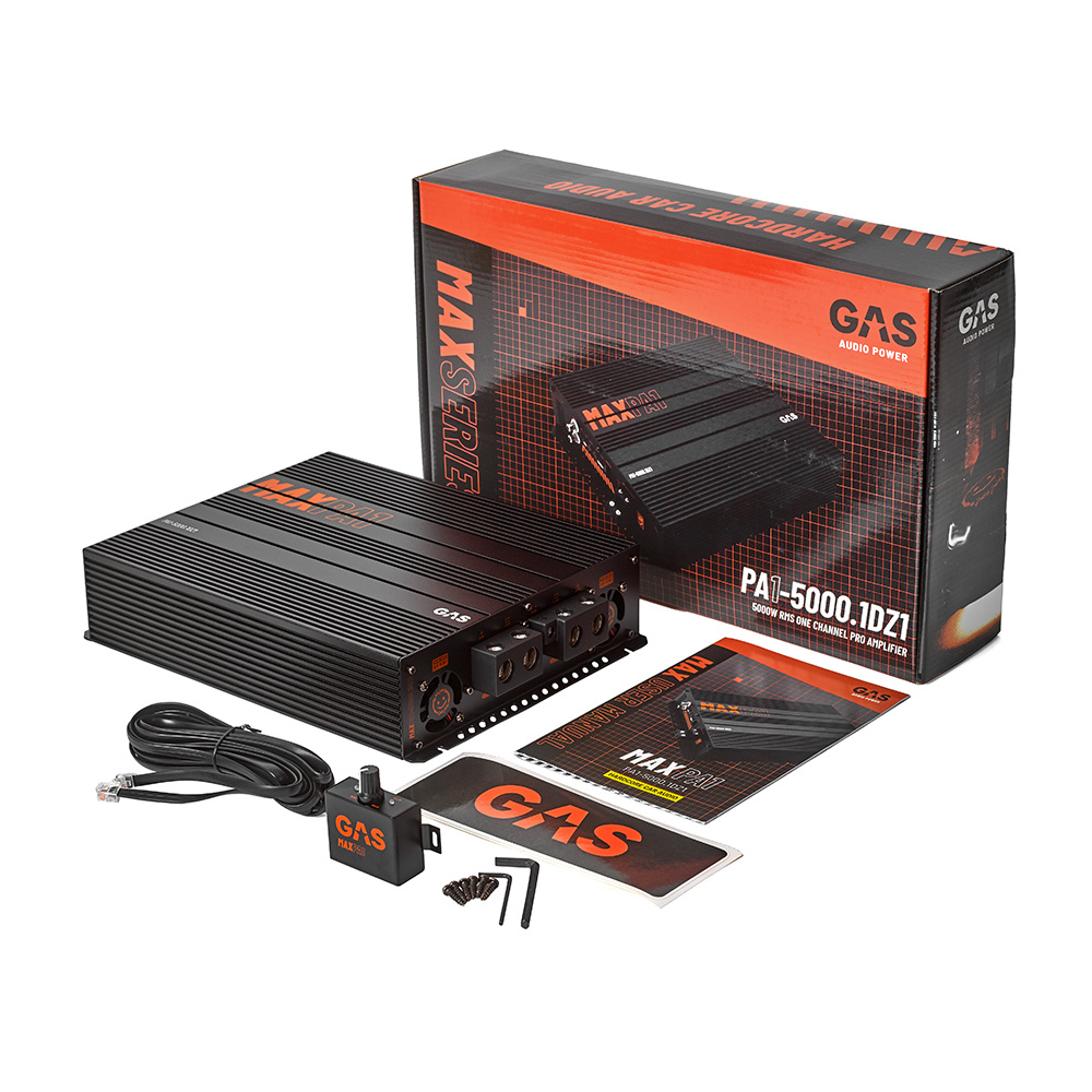 Tungt baspaket med förstärkare och tillbehör i förpackning.