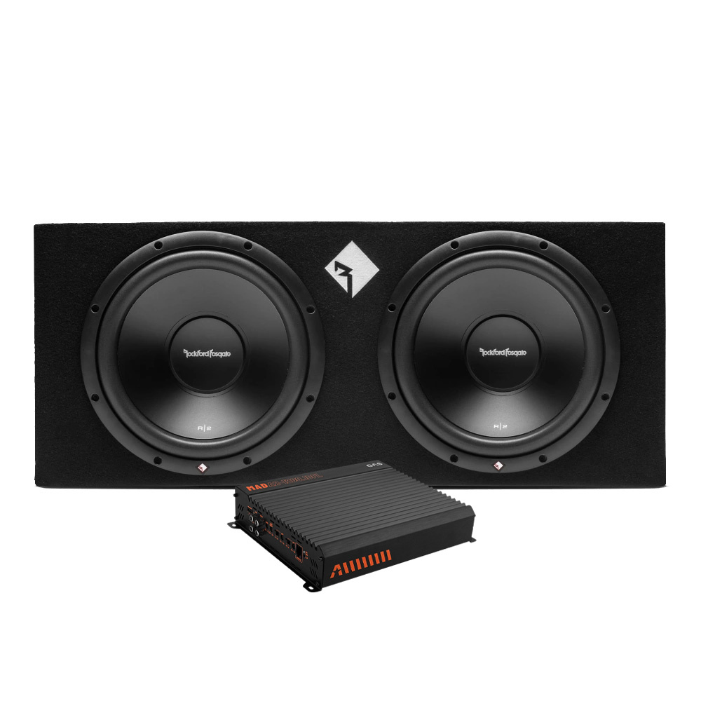 Två subwoofers och en förstärkare i en svart ljudanläggning.