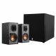 Klipsch R-51PM & System One W120 högtalarpaket 2.1, svart Svart högtalarpaket med två små högtalare och en subwoofer.
