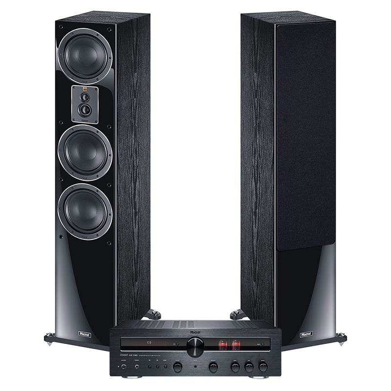 Högtalare och förstärkare i svart, elegant design för ljudsystem.