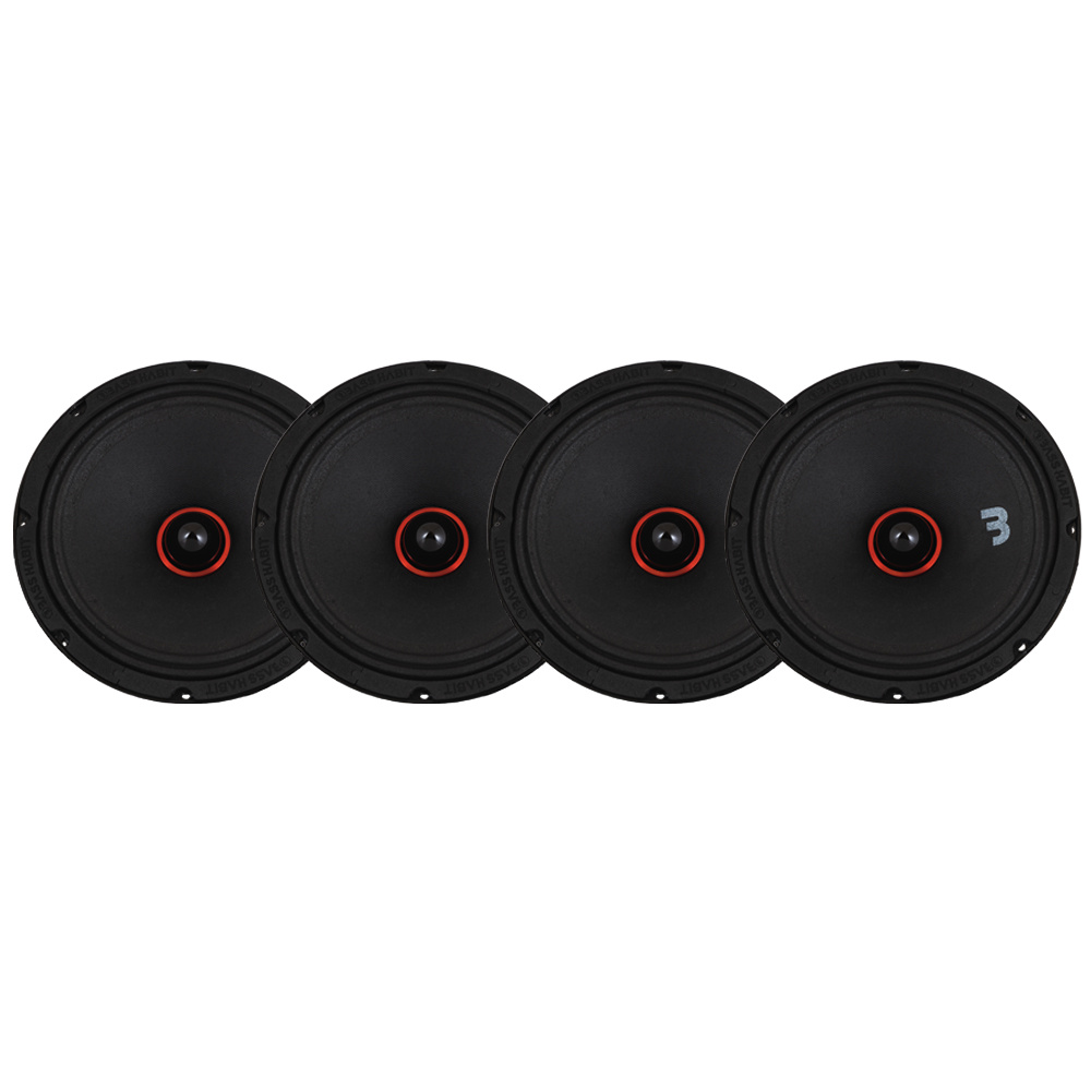 Ett 4-pack högtalare med svarta och röda detaljer.
