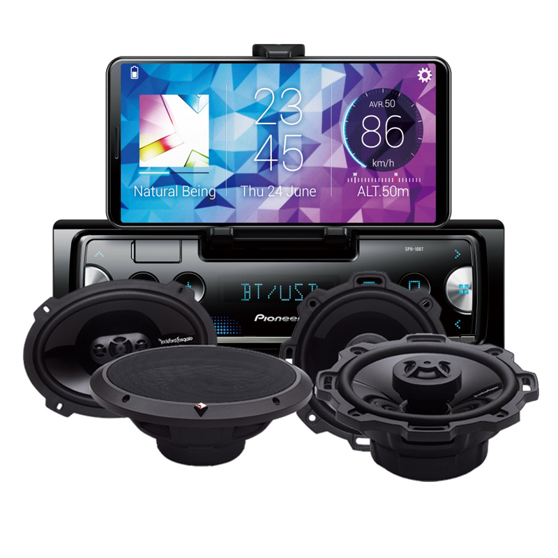 Bilde av bilstereo och högtalare.