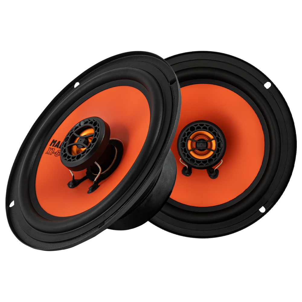 Högtalarpaket med svart och orange design för Volkswagen Golf Mk5.