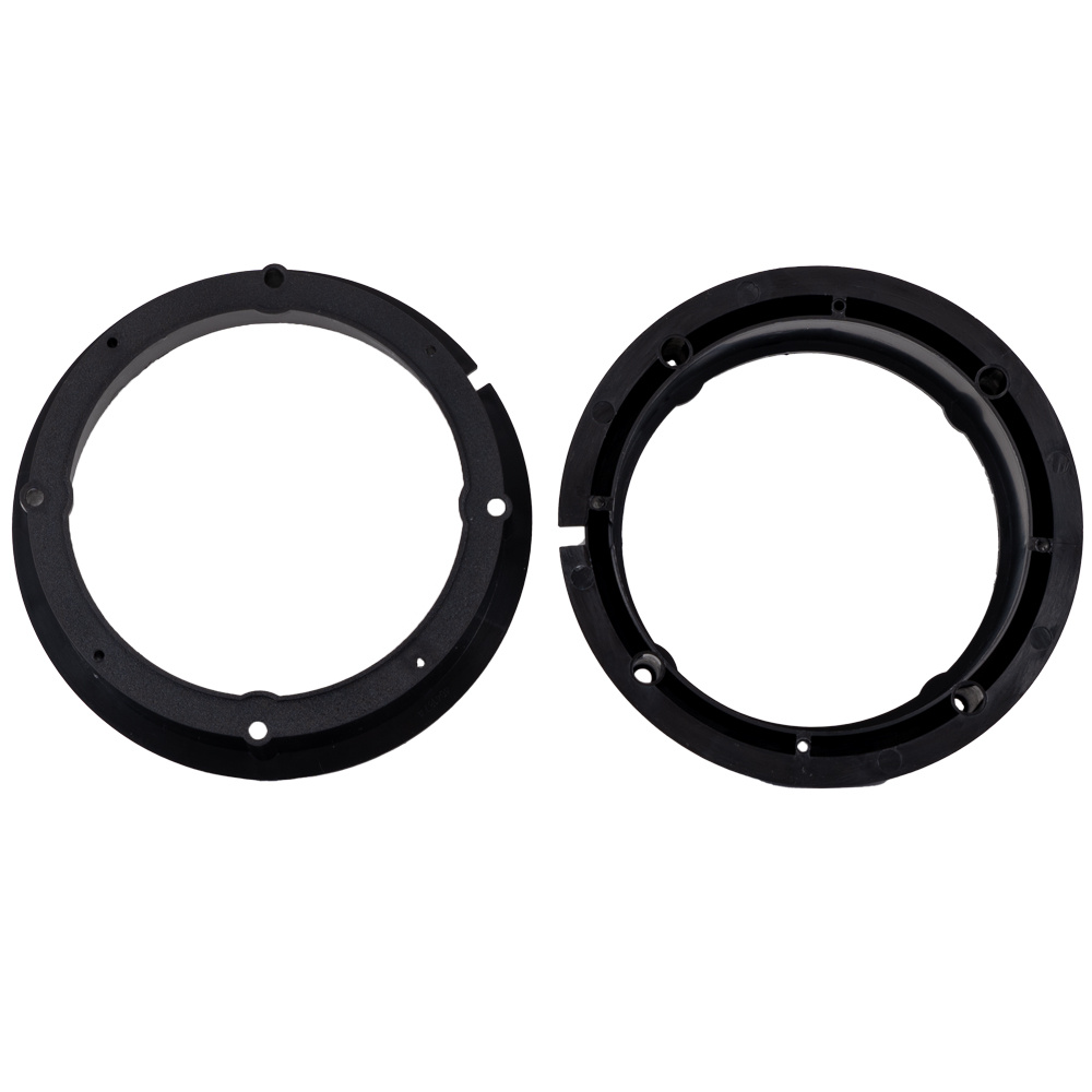 Runda monteringsringar för högtalare till Volkswagen Golf Mk5.