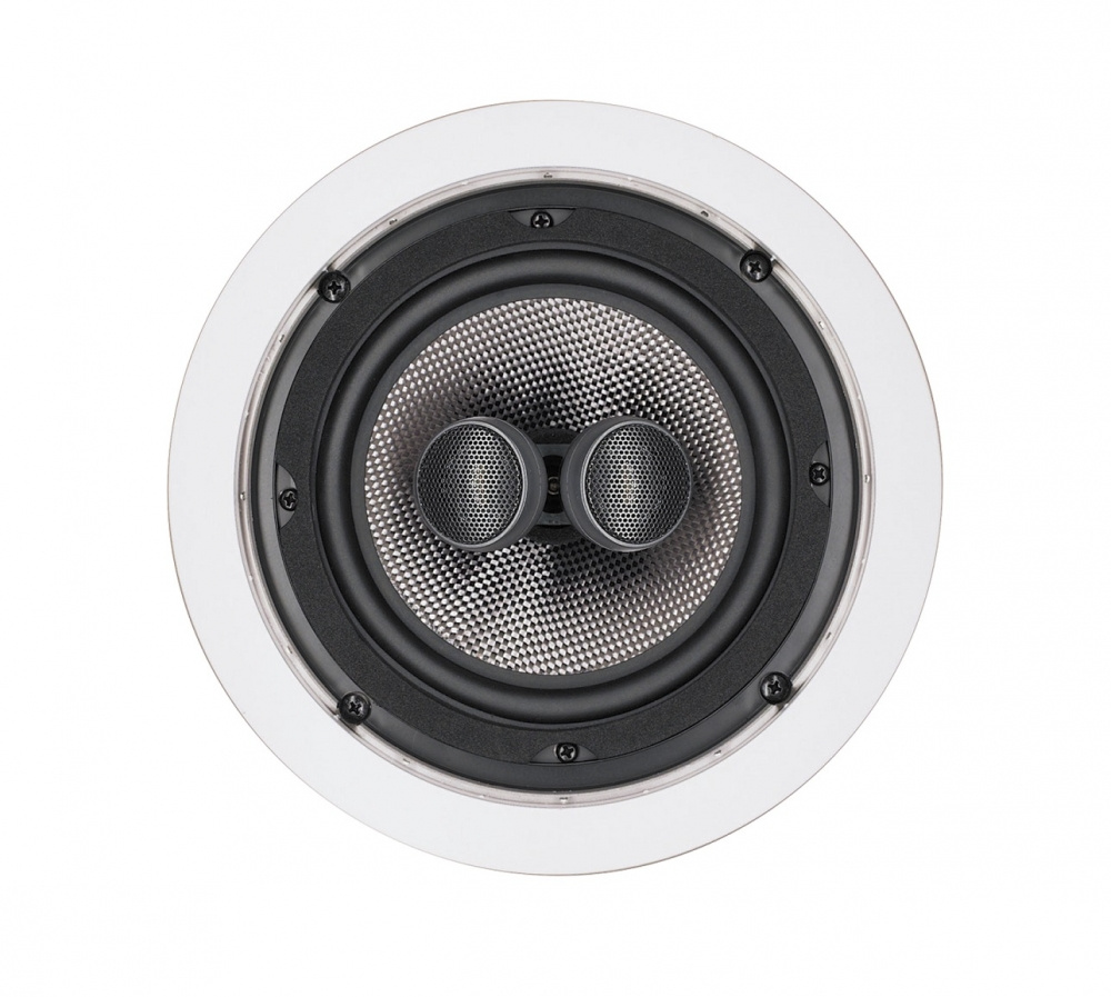 Högtalare med inbyggd design för takinstallation.